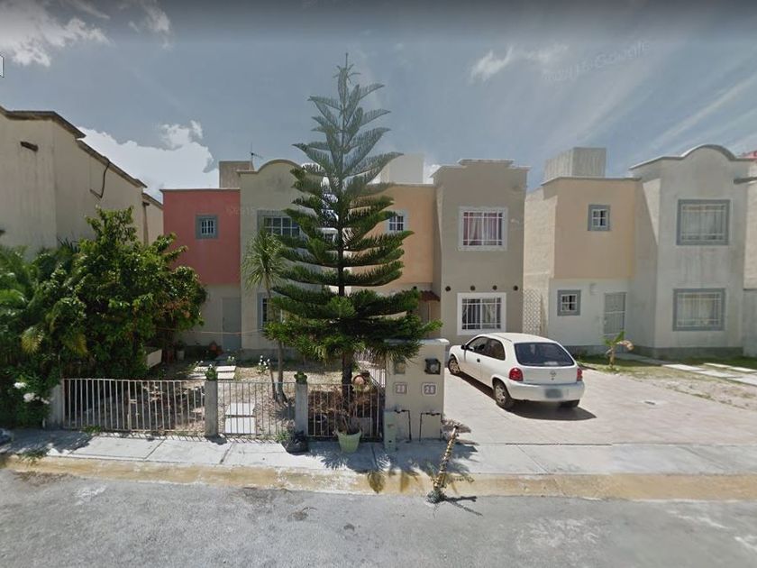 venta Casa en Jardines de Banampak, Cancún (1F44870)