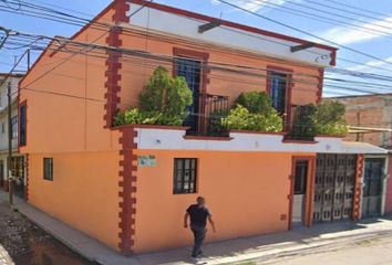 Casa en  2 De Abril 326, Felipe Carrillo Puerto, 76138 Santiago De Querétaro, Qro., México