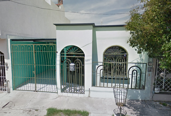 Casa en  Juan Larios, Villas De San Lorenzo, 25092 Saltillo, Coah., México