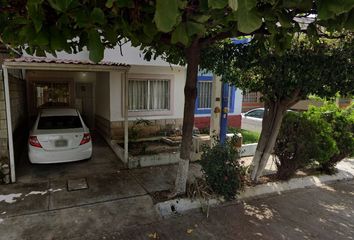 Casa en  Av Azulita, San Fernando, Tuxtla Gutiérrez, Chiapas, México