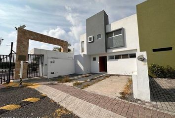 Casa en  San Isidro Juriquilla, Juriquilla, Querétaro, México