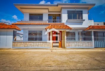 Casa en  Avenida 1, Machala, Ecu