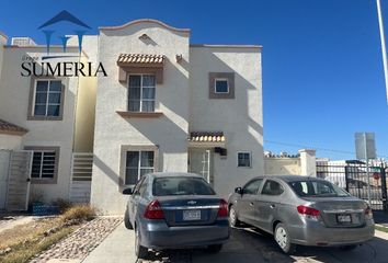 Casa en  Avenida Romanzza, Chihuahua, México