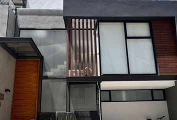 Casa en fraccionamiento en  Lomas De Angelópolis Cascatta, Lomas De Angelópolis, Puebla, México