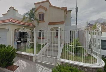Casa en  Zimbave 9108, Fraccionamiento Praderas De Leon, Chihuahua, México