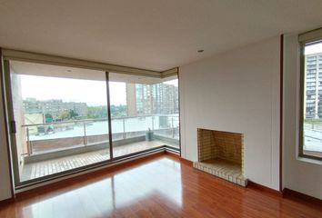 Apartamento en  Conjunto Residencial Gran Reserva De Rioja, Calle 25, Bogotá, Colombia