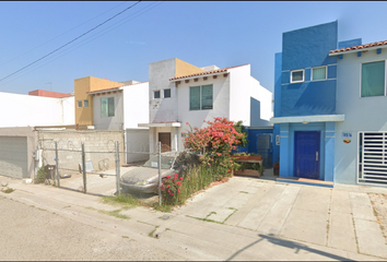 Casa en  Calle Crepúsculo, Terrazas De La Presa Sección Vistas, Terrazas De La Presa, Tijuana, B.c., México