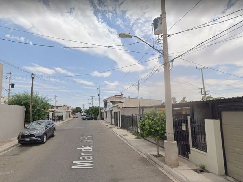 venta Casa en Plutarco Elías Calles, Mexicali (YRAL77863)