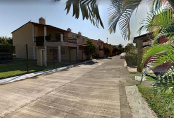 Casa en fraccionamiento en  Las Joyas De Ixtapa, Ciudad Lázaro Cárdenas - Zihuatanejo, Ixtapa Zihuatanejo, Guerrero, México