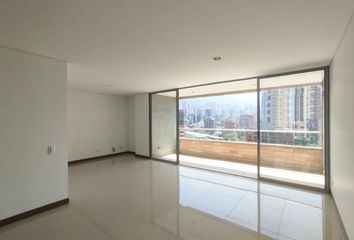 Apartment for rent in Poblado, Medellín