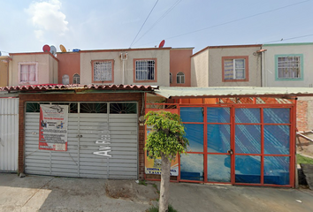 Casa en fraccionamiento en  Avenida Real De Santa Ana, Cerro Del Marquez, Valle De Chalco Solidaridad, Estado De México, México