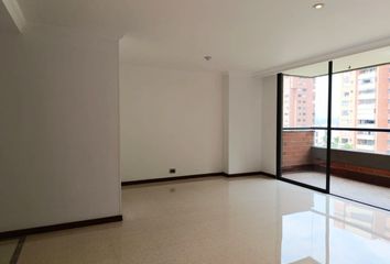 Apartamento en  Loma De Los González, Medellín