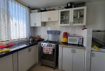 Departamento en  Solca, San Isidro Del Inca, Quito