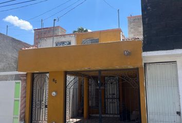 Casa en  Arco De Gloria 101, San Pedrito Los Arcos, Santiago De Querétaro, Querétaro, México