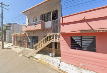 Casa en  Calle Escobedo, Centro, Cunduacán, Tabasco, México