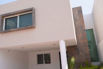 Casa en fraccionamiento en  Residencial Santa Fe, León
