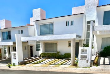 Casa en condominio en  Monte Blanco Iii, Santiago De Querétaro, Querétaro, México