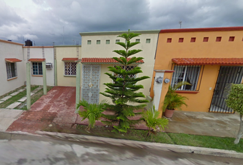 Casa en  Calle Secundino Caraveo Zárate 9, Villa Maya, Comalcalco, Tabasco, México