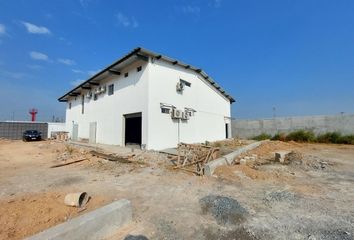 Bodega-Galpon en  León Febres Cordero 28-92, Eloy Alfaro, Durán, Ecu