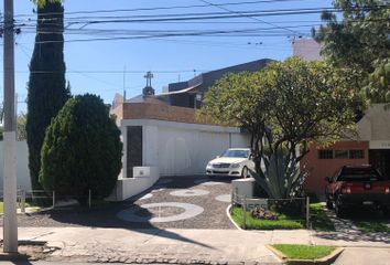 Casa en  Jardines Del Sol, Zapopan, Jalisco, México