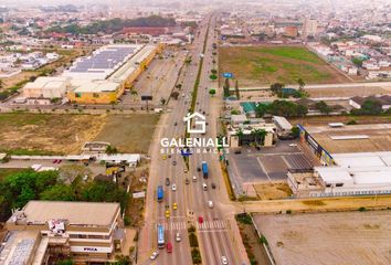 Terreno Residencial en  Av. 25 De Junio, Machala, Ecuador