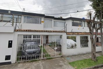 Casa en  El Recreo De Los Frailes, Bogotá