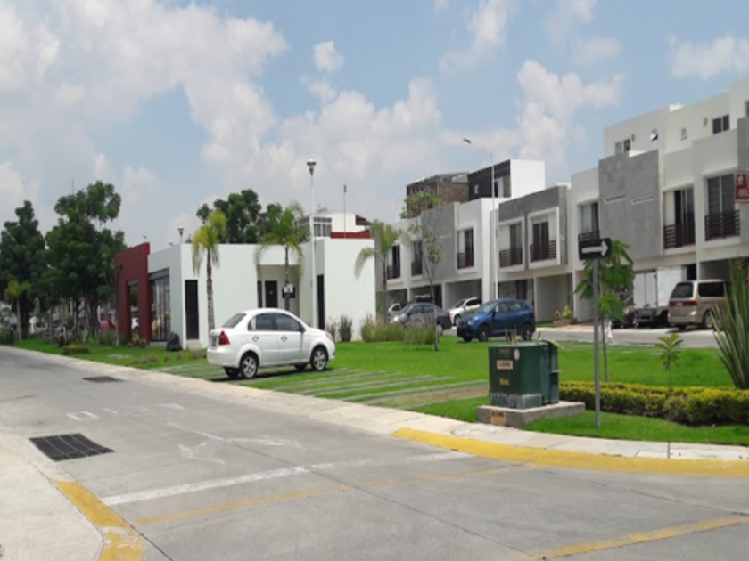 venta Casa en Alamo Industrial, Tlaquepaque (MRNR)