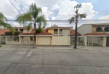 Casa en  C. Jaime Gómez, Paseos Del Sol, Zapopan, Jalisco, México