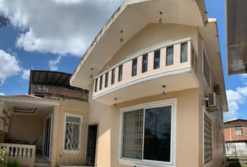 Casa en  Salumo Giler & Calle B, Chone, Manabí, Ecuador