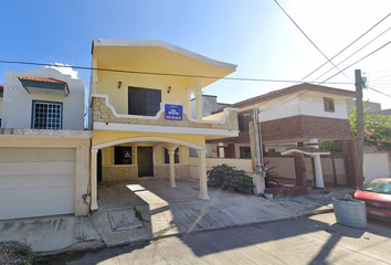 Casa en  Salvador Navarro, Delfino Reséndiz, Ciudad Madero, Tamaulipas, México