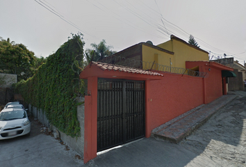 Casa en  Guayabos, Las Palmas, Cuernavaca, Morelos, México