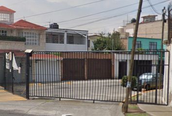Casa en fraccionamiento en  Cda. De Los Olivos 19, Mz 003, Jardines De Atizapan, Ciudad López Mateos, Estado De México, México
