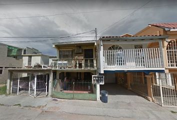 7 habitacionales en remate bancario en venta en Nogales 