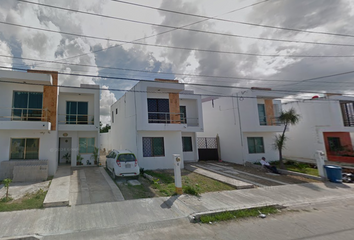 Casa en fraccionamiento en  Calle 20 De Noviembre, Colonia México, San Francisco De Campeche, Campeche, México
