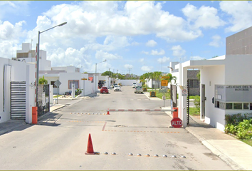 Casa en fraccionamiento en  Privada Isla De Tremiti, Cancún, Quintana Roo, México