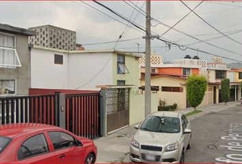 Casa en  Golfo De Pechora, Lomas Lindas, Ciudad López Mateos, Estado De México, México
