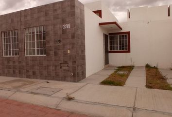 Casa en  Fraccionamiento Real De San Isidro, Calle San Patricio, Fovissste La Guitarilla, San Juan Del Río, Querétaro, México