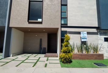 Casa en  Gema Residencial, Blvrd Ramón G. Bonfil S/n, 42082 Pachuca De Soto, Hgo., México
