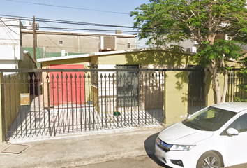 Casa en  Calle Río Magdalena, Las Fuentes, Mexicali, Baja California, México