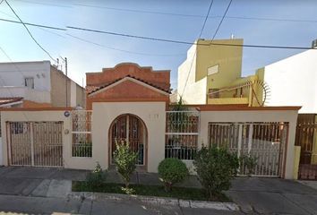 Casa en  La Condesa 1771, Jardines Del Country, Guadalajara, Jalisco, México