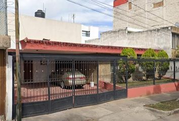 Casa en  Lomas De Guevara, Guadalajara, Jalisco, México