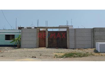 Terreno en  Aparcamiento Cerca De La Playa, Via Localita La Celvia, Arzachena, Sassari, Italia