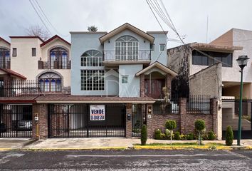 Casa en fraccionamiento en  Avenida Hacienda De Jurica, Lomas De La Hacienda, Ciudad López Mateos, Estado De México, México