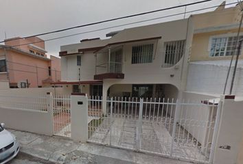 Casa en  C. Ciprés 77506, Sm 43, Cancún, Q.r., México