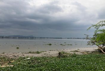 Terreno Comercial en  Eloy Alfaro (durán)