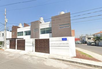 Casa en  Arboledas De Loma Bella, Puebla De Zaragoza, Puebla, México