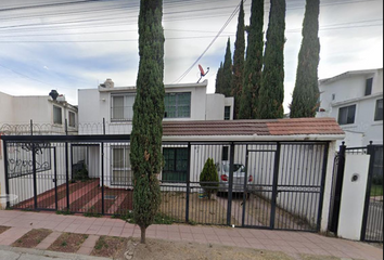 Casa en  Av. González Gallo, Los Olivos Ii, San Sebastianito, San Pedro Tlaquepaque, Jalisco, México