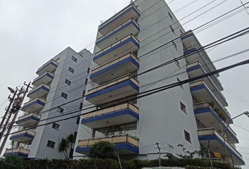 Departamento en  Lizardo García, Quito, Ecuador