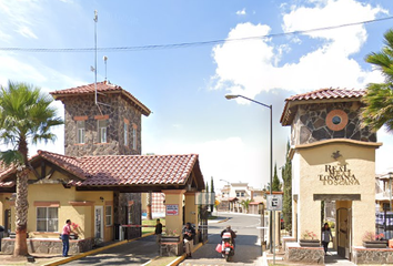 Casa en fraccionamiento en  Calenzano, Ojo De Agua, Estado De México, México