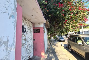 Casa en  Avenida Santa Cruz & Calle 1, Bellavista, Zona Urbana, Acapulco, Guerrero, México
